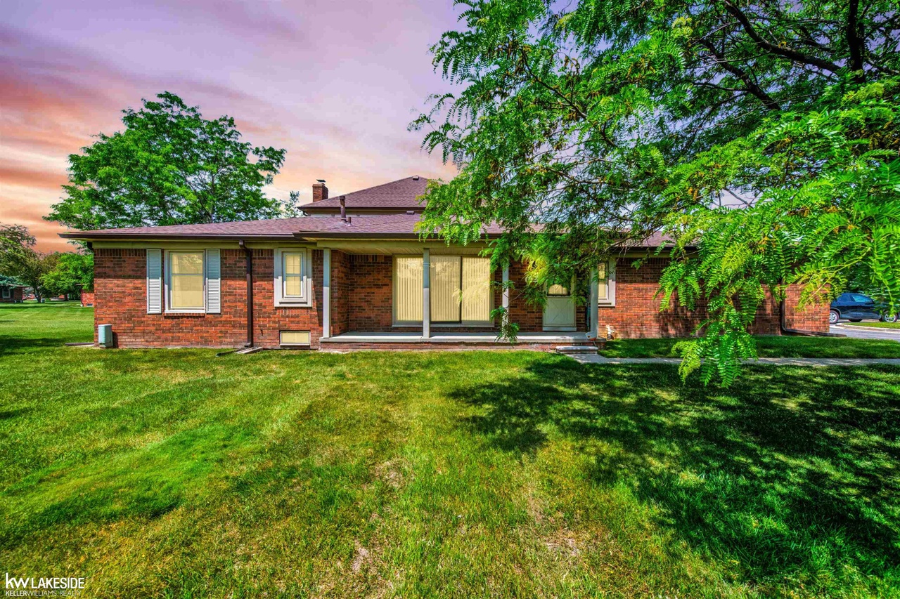 49322 Marquette, Shelby Twp, MI 48315 MLS 50111029 Redfin