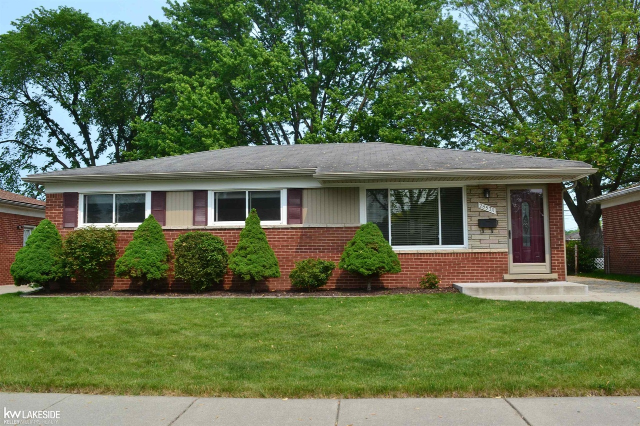 28538 Bradner, Warren, MI 48088 MLS 50111045 Redfin