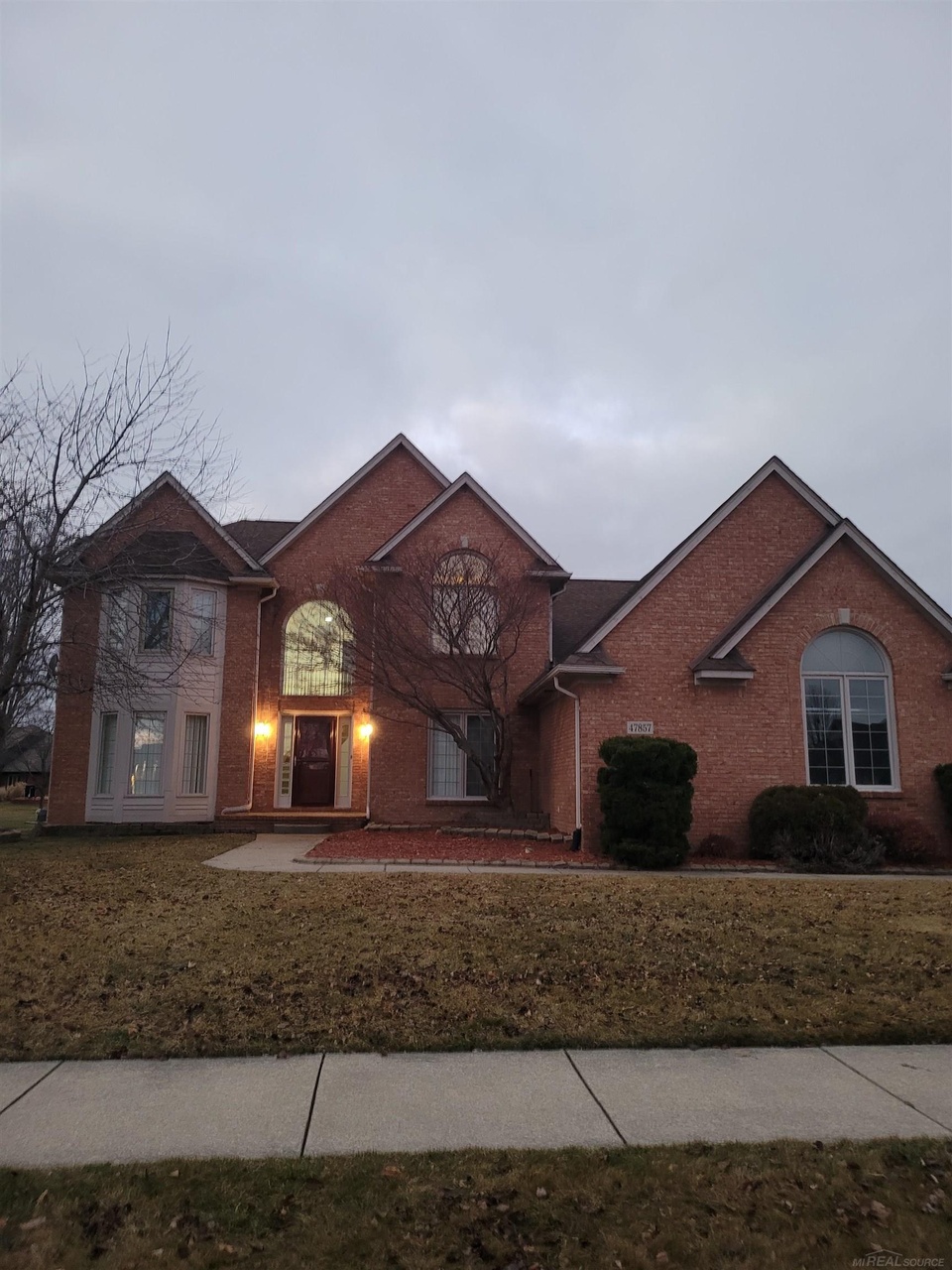 14084 lakeside blvd shelby township, mi 48315 14084 lakeside blvd shelby township, mi 48315