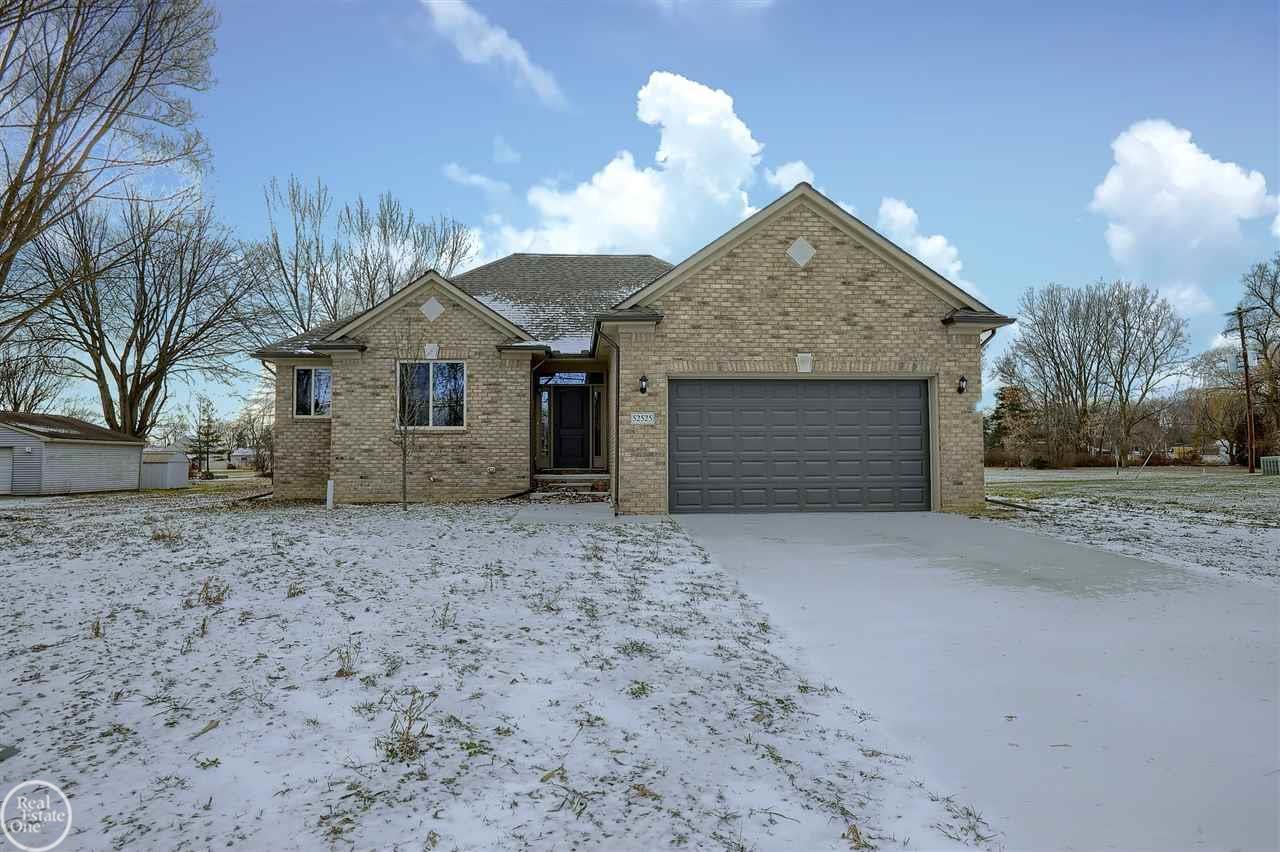 52525 Washington St, New Baltimore, MI 480474132 MLS 50003454 Redfin