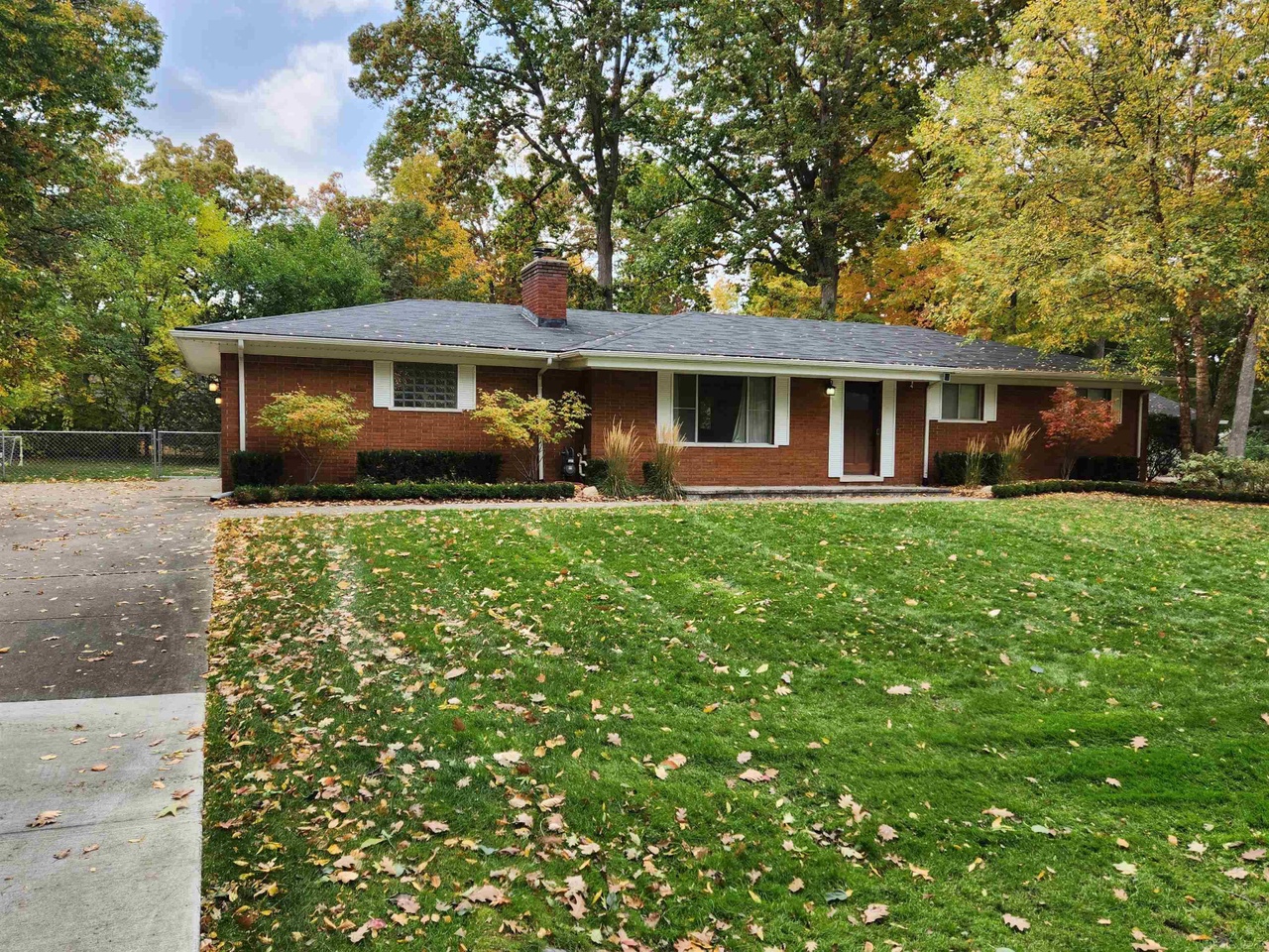 58145 Carbine, Washington Twp, MI 48094 MLS 50096587 Redfin