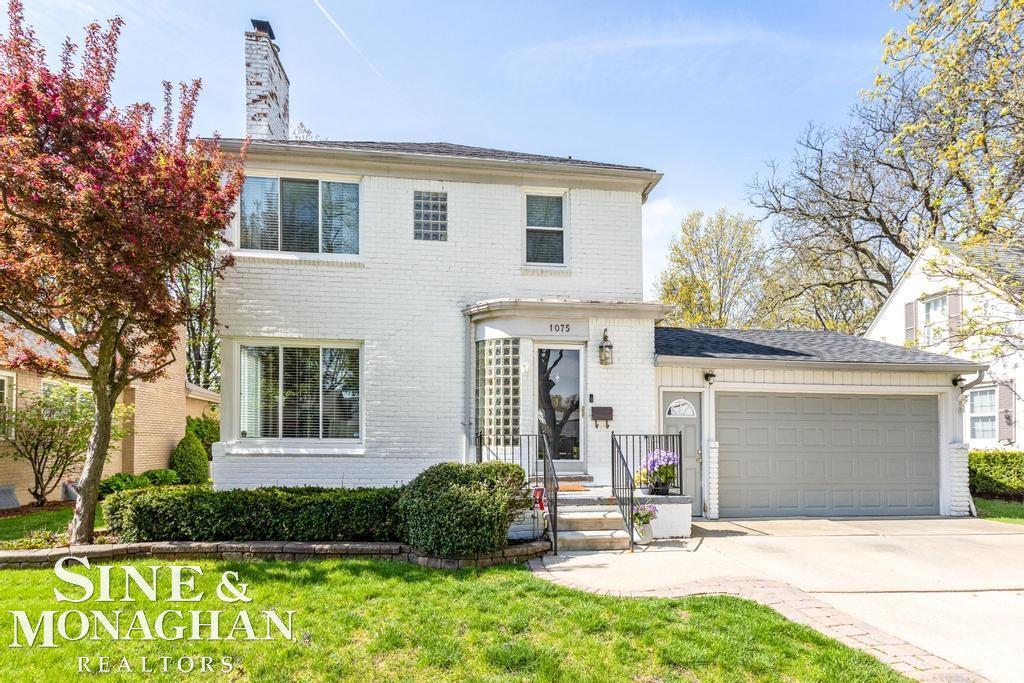 1075 Hawthorne, Grosse Pointe Woods, MI 48236 MLS 50110770 Redfin
