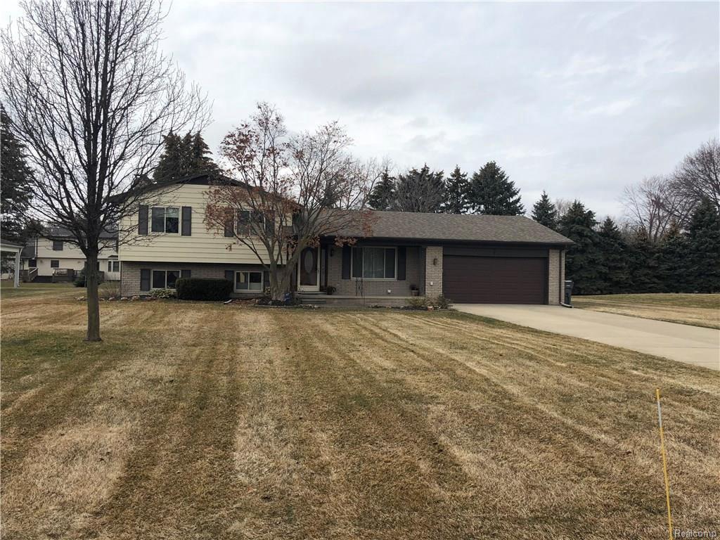 Manchester St, Clinton Township, MI 48036-3230 | MLS# 21434779 | Redfin
