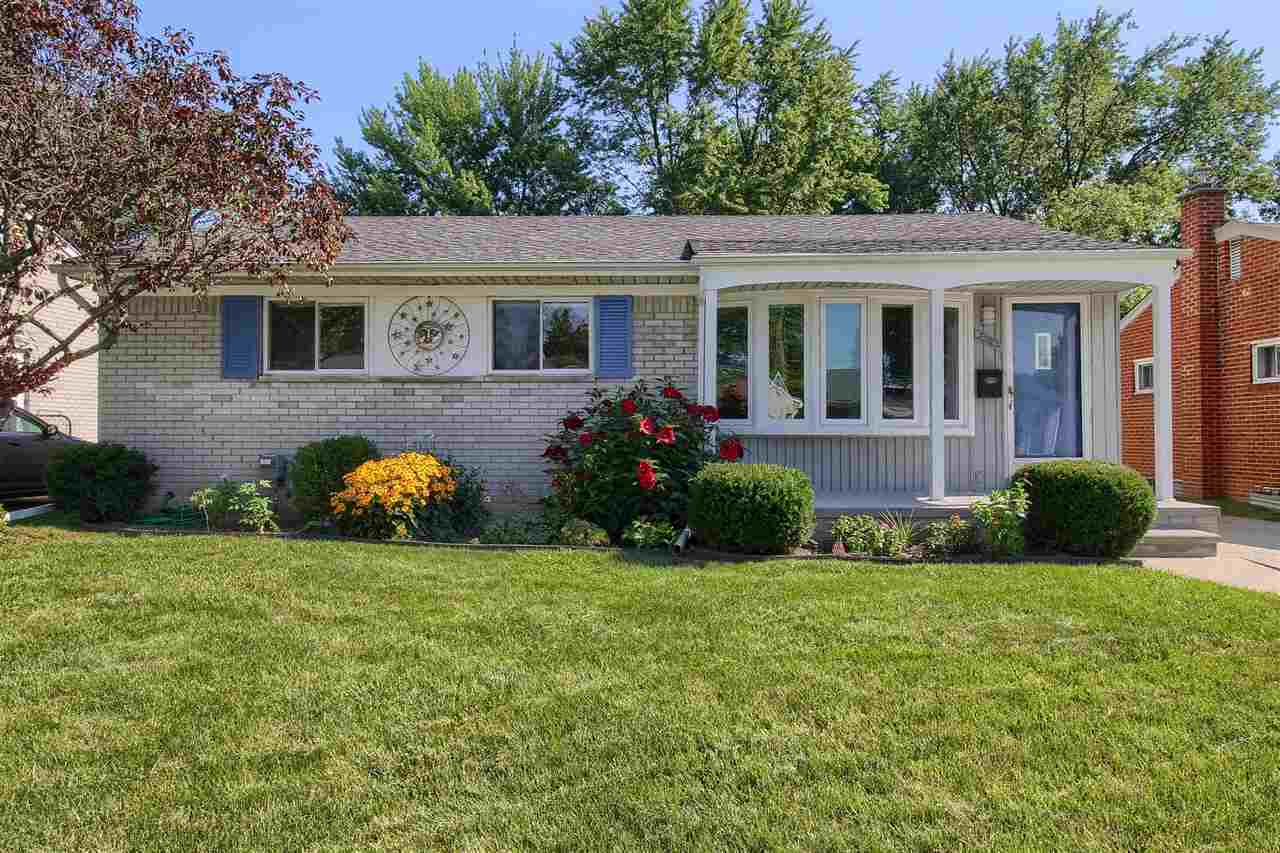22809 Socia St, Saint Clair Shores, MI 48082 Redfin
