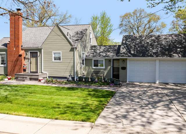 Property at 19059 Huntington Rd, Harper Woods, MI 48225, 3 beds, 2 baths