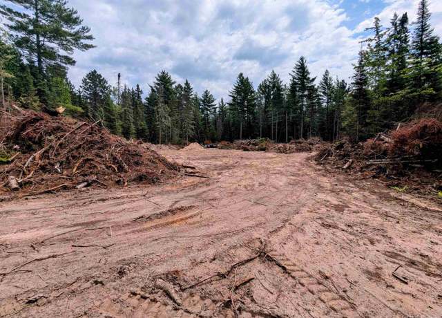 Property at 128 Wintergreen Trl, Marquette, MI 49855