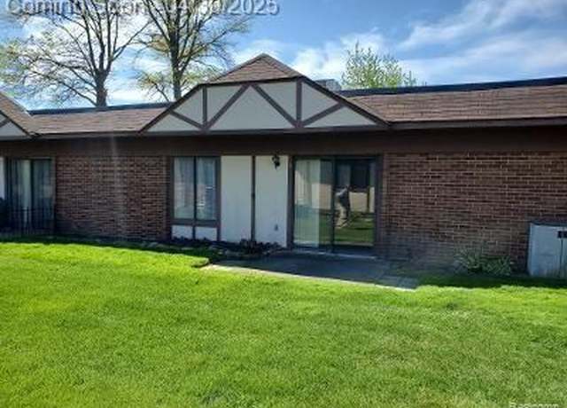 Property at 29900 GRAND OAKS Dr #32, Warren, MI 48092 4679, 1 bed, 1 bath
