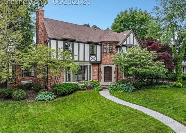 Property at 753 Grand Marais St, Grosse Pointe Park, MI 48230 1848, 5 beds, 3.5 baths