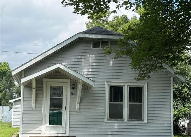 Property at 504 E Sagola Ave, Kingsford, MI 49802, 2 beds, 1 bath