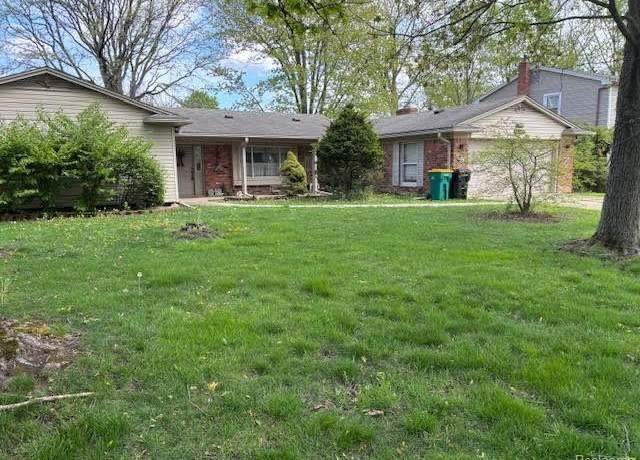 Property at 25370 CHAPELWEIGH Dr, Farmington Hills, MI 48336 1531, 3 beds, 2.5 baths