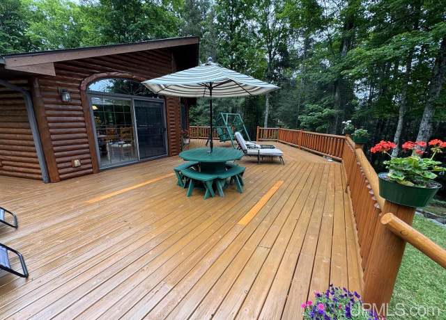 Property at 245 Kohon Rd, Crystal Falls, MI 49920, 2 beds, 1 bath