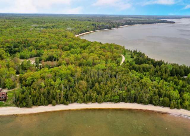 Property at tbd barques Pt, Manistique, MI 49854-0000