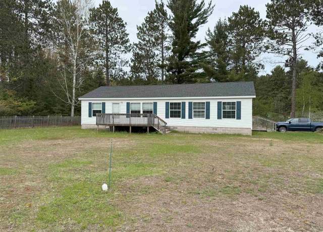 Property at 245 Silver Creek Rd, Marquette, MI 49855, 3 beds, 2 baths
