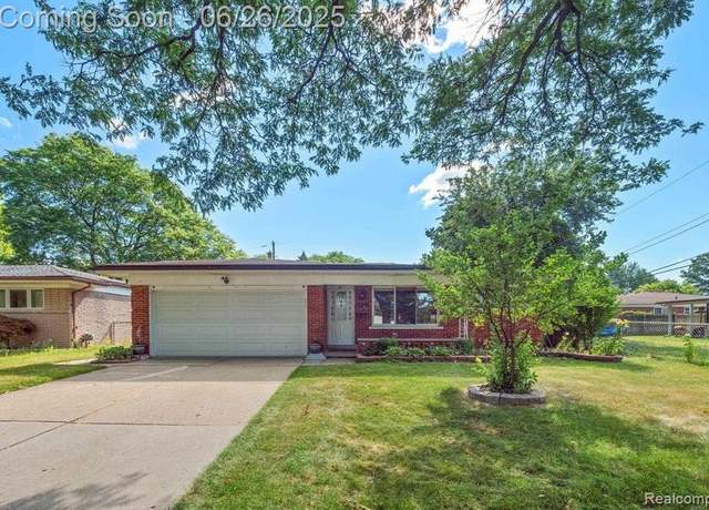 Property at 30146 Boewe Dr, Warren, MI 48092 1914, 3 beds, 1.5 baths