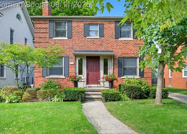 Property at 10554 Nadine Ave, Huntington Woods, MI 48070 1558, 3 beds, 1.5 baths