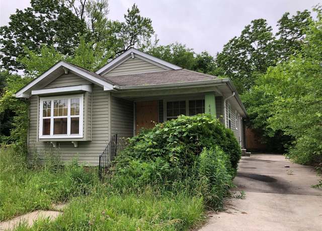 Property at 4867 SPRINGLE St, Detroit, MI 48215 2048, 3 beds, 1 bath