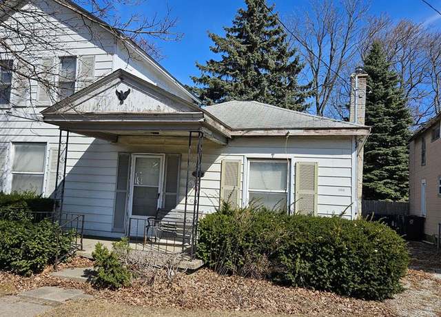 Property at 1137 ANN ARBOR St, Flint, MI 48503 3644, 3 beds, 2 baths