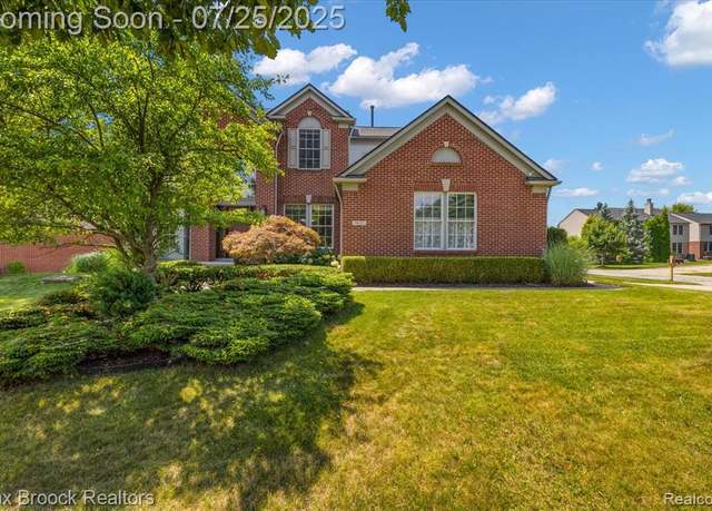 Property at 1632 Blushing Ct, Rochester Hills, MI 48307 3584, 4 beds, 2.5 baths