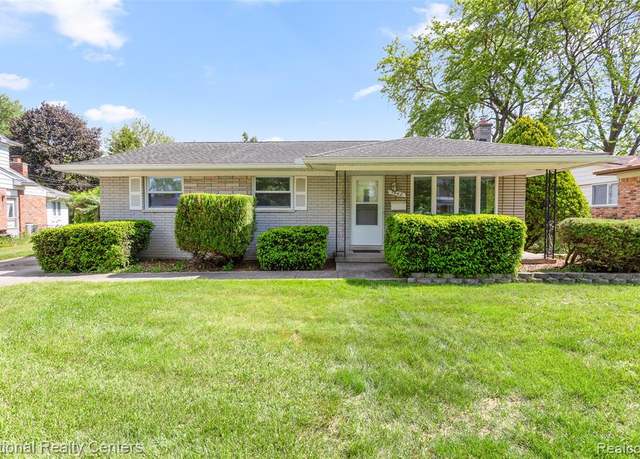 Property at 1942 Atlas Ct, Troy, MI 48083 2661, 3 beds, 1.5 baths