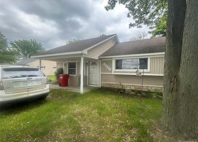 Property at 37626 S Groesbeck Hwy, New Baltimore, MI 48036 2337, 3 beds, 1 bath