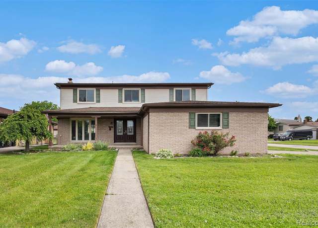 Property at 4325 Fox Hill Dr, Sterling Heights, MI 48310 3369, 4 beds, 2.5 baths