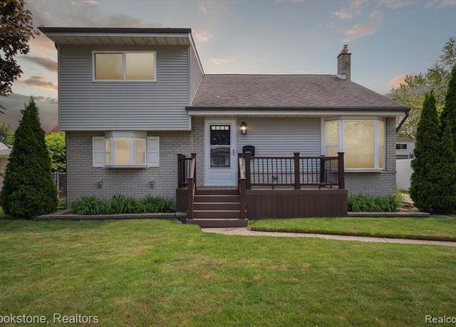 Property at 6510 CADILLAC St, Garden City, MI 48135 1667, 3 beds, 1.5 baths