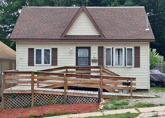 Property at 309 Fir St, Munising, MI 49862, 2 beds, 1 bath