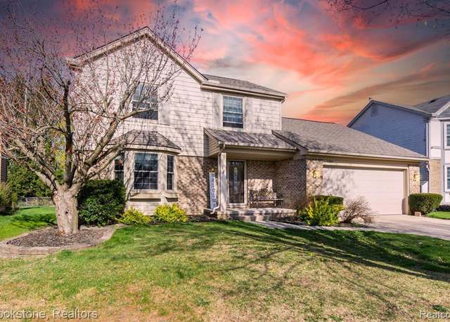 Property at 2306 CHIEF Ln, Wixom, MI 48393 2184, 3 beds, 1.5 baths