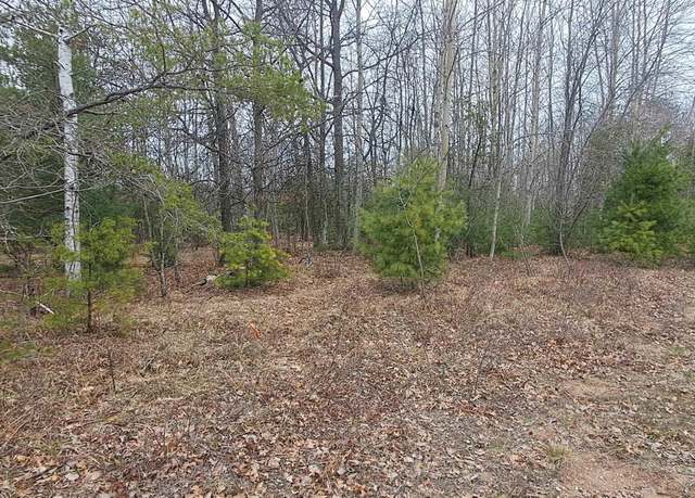 Property at 60 Wintergreen Cir, Gladstone, MI 49837