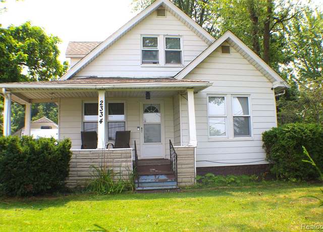 Property at 2334 Russell St, Grand Blanc, MI 48439 4220, 3 beds, 1 bath