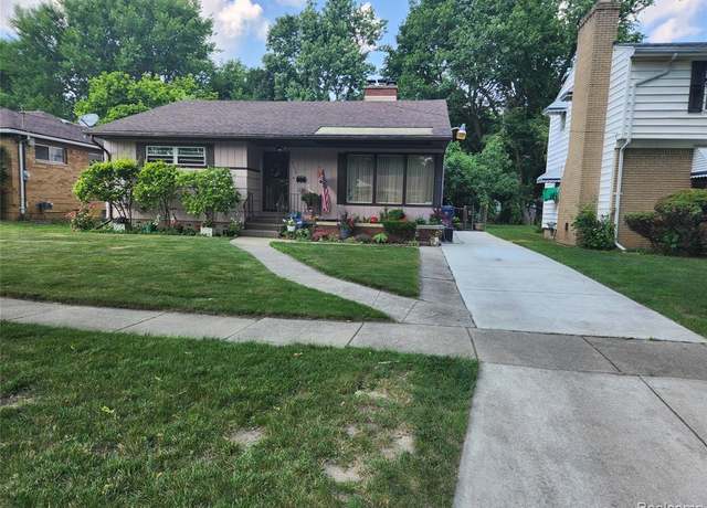 Property at 3106 Clement St, Flint, MI 48504 4105, 3 beds, 1 bath