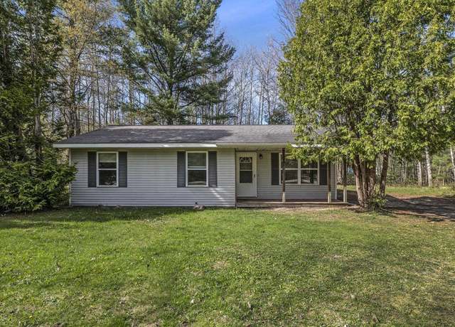 Property at 7401 Red Maple Dr Lot : 92, Cadillac, MI 49601, 3 beds, 1 bath