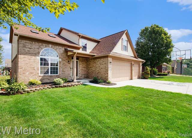Property at 19298 Mitchell St, Rockwood, MI 48173 9305, 4 beds, 3.5 baths