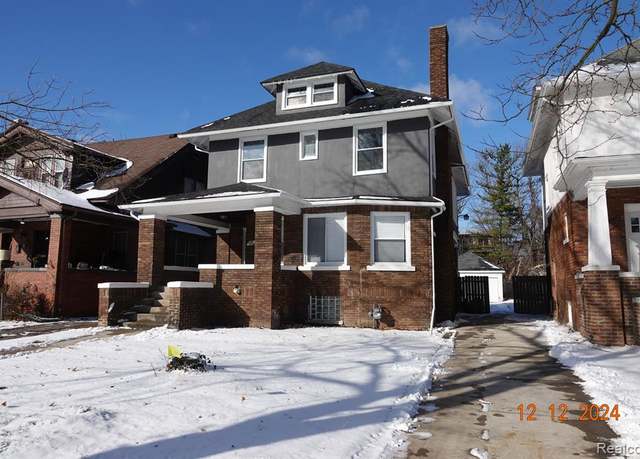 Property at 149 MCLEAN St, Highland Park, MI 48203 3309, 4 beds, 1 bath