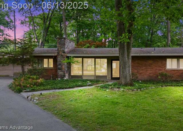 Property at 17550 Mayfield St, Northville, MI 48152 4421, 4 beds, 1.5 baths