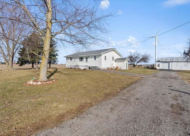Property at 5225 E Van Buren Rd, Breckenridge, MI 48615, 2 beds, 1 bath