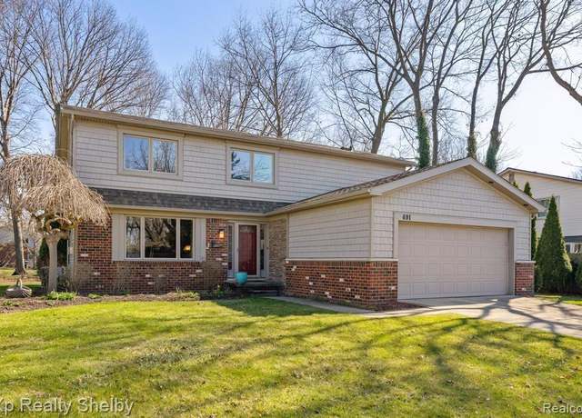 Property at 691 BARCLAY Dr, Troy, MI 48085 4801, 4 beds, 2.5 baths