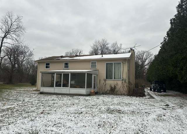 Property at 420 S CONKLIN Rd, Lake Orion, MI 48362 3502, 2 beds, 1 bath