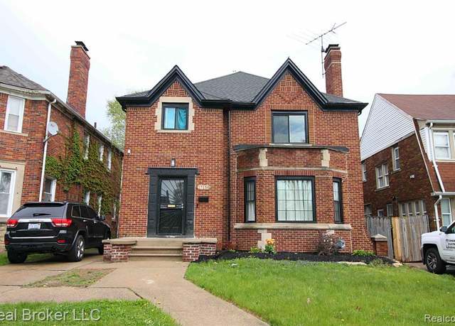 Property at 17150 SANTA BARBARA Dr, Detroit, MI 48221 2525, 4 beds, 3.5 baths