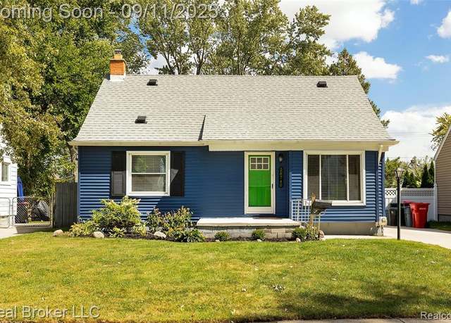 Property at 28740 Fairfax St, Southfield, MI 48076 3032, 3 beds, 1 bath