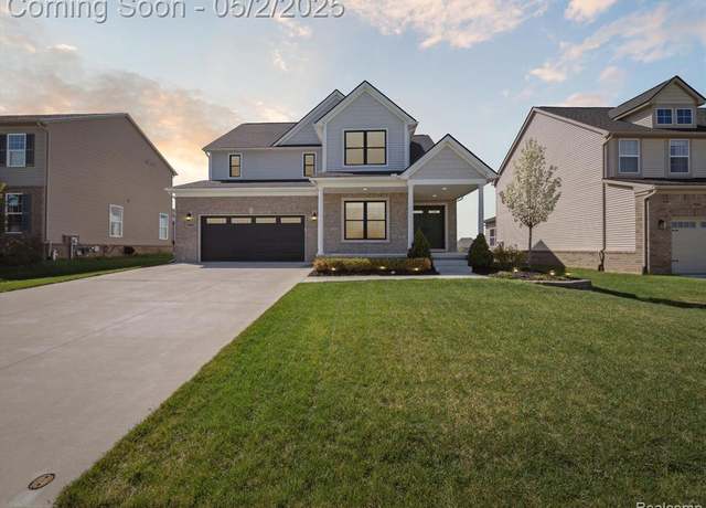 Property at 900 N MILL St, South Lyon, MI 48178 1299, 4 beds, 2.5 baths