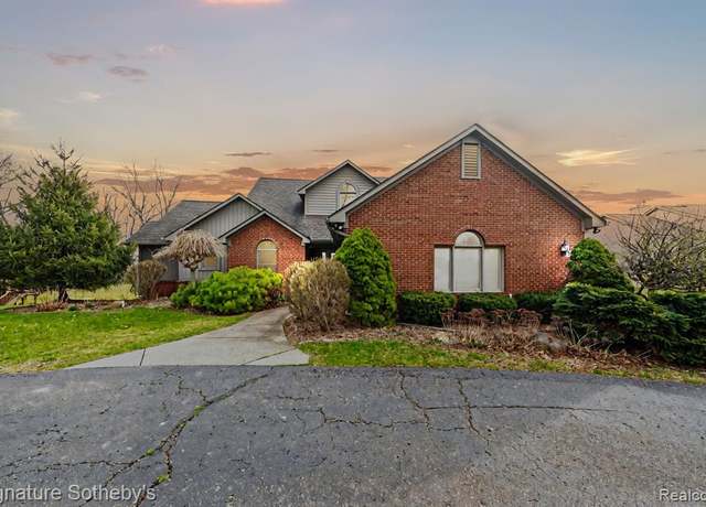 Property at 2679 BAY VISTA Dr, Highland, MI 48357 4971, 3 beds, 2.5 baths