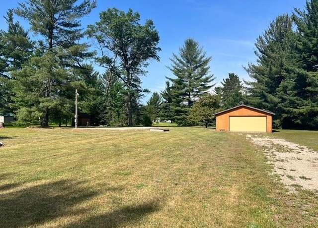 Property at 10301 Cathleen Dr, Harrison, MI 48625