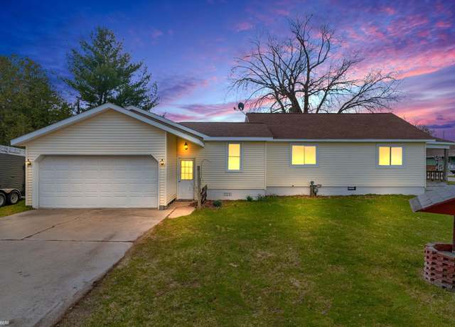 Property at 3711 Franklin St, Burtchville, MI 48059, 3 beds, 1.5 baths