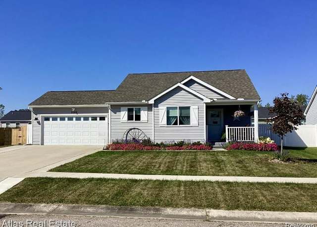 Property at 3122 Dahlia Dr, Burton, MI 48519 1588, 3 beds, 2 baths