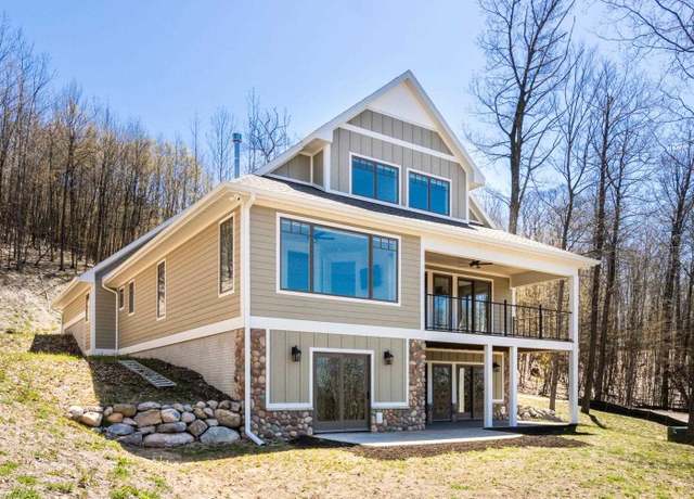 Property at 3046 E Greenwood Rd Lot : 6, Lake Leelanau, MI 49653, 4 beds, 3.5 baths