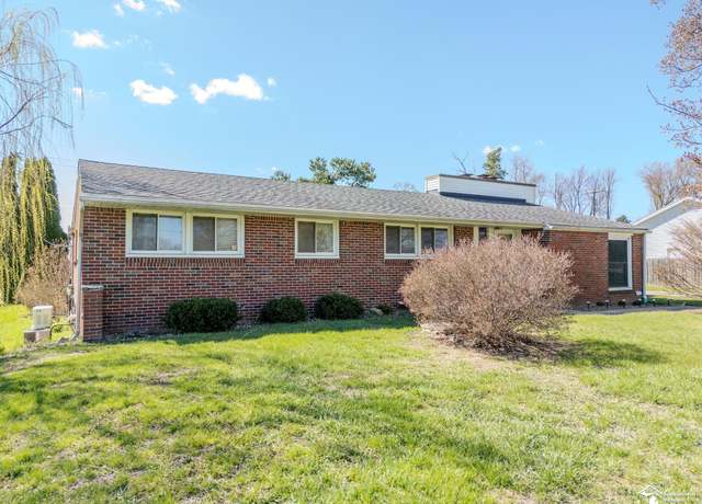 Property at 4070 Sylvania Petersburg Rd, Petersburg, MI 49270, 3 beds, 2 baths