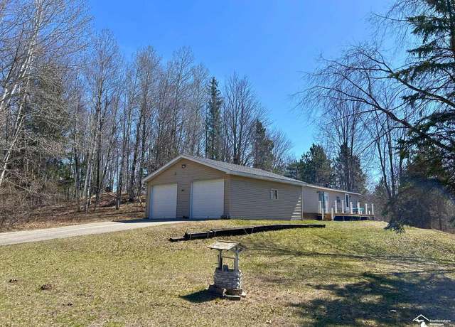 Property at 9052 Miramichi Dr, Evart, MI 49631, 3 beds, 2 baths