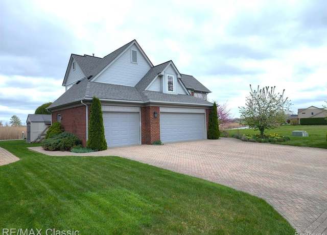 Property at 10368 SAINT JOHN Dr, Algonac, MI 48001 4263, 4 beds, 3 baths
