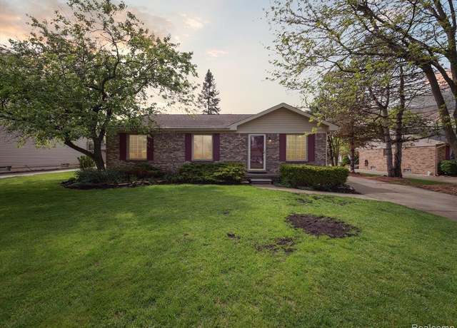 Property at 3207 KILMER Dr, Troy, MI 48083 5025, 3 beds, 2 baths